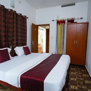 oyo-10644-m-s-holiday-resort.hotels-munnar.com/